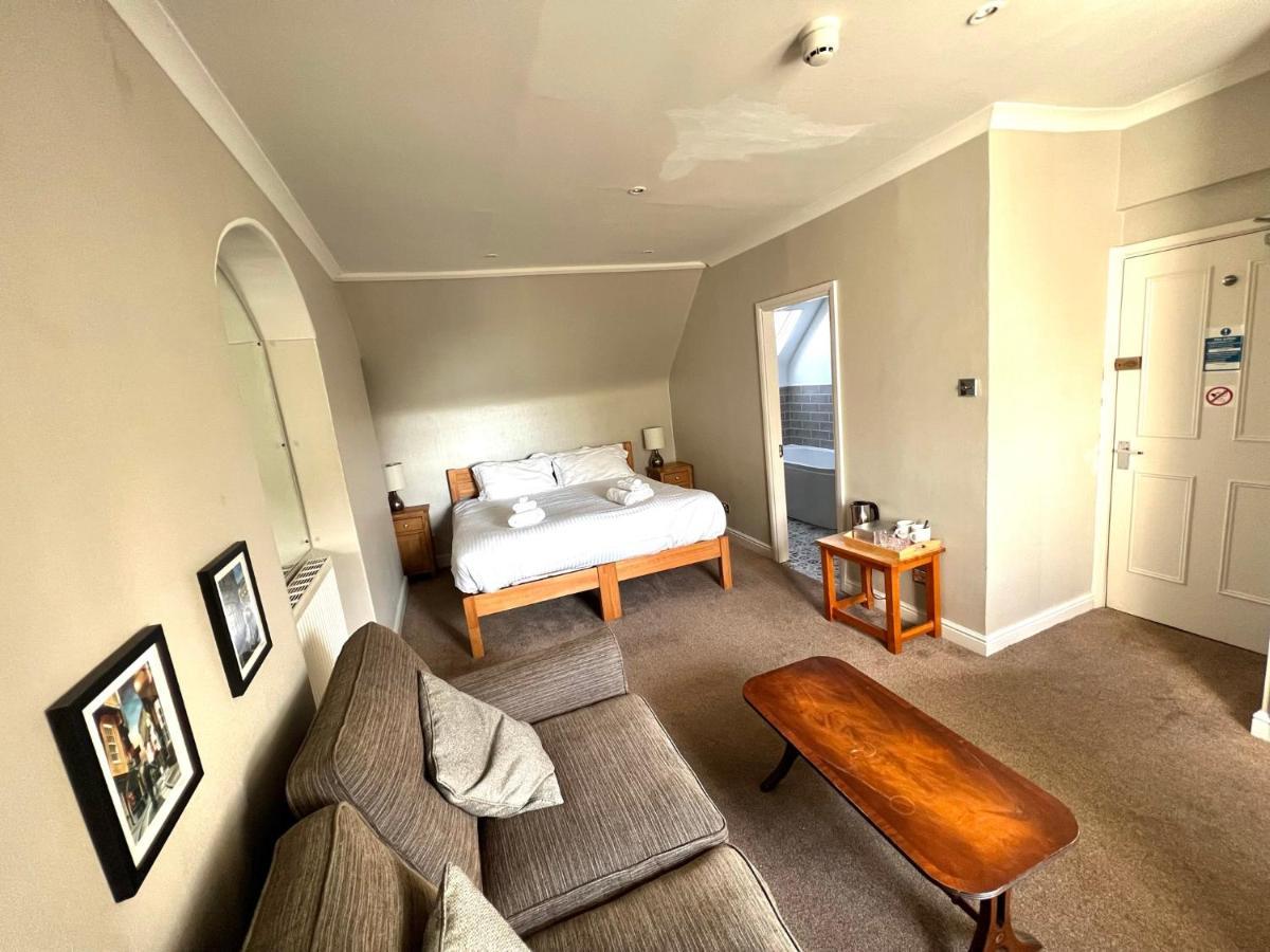 Melton Guest House York Esterno foto