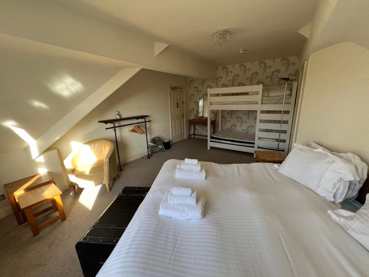 Melton Guest House York Esterno foto