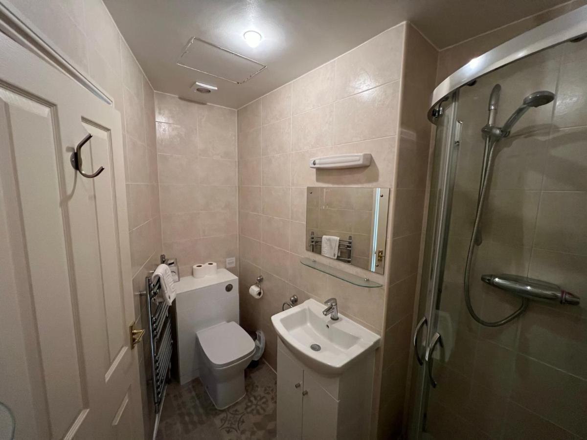 Melton Guest House York Esterno foto