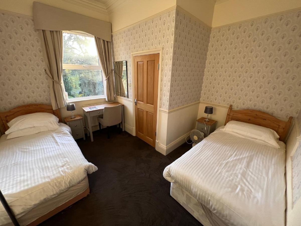 Melton Guest House York Esterno foto