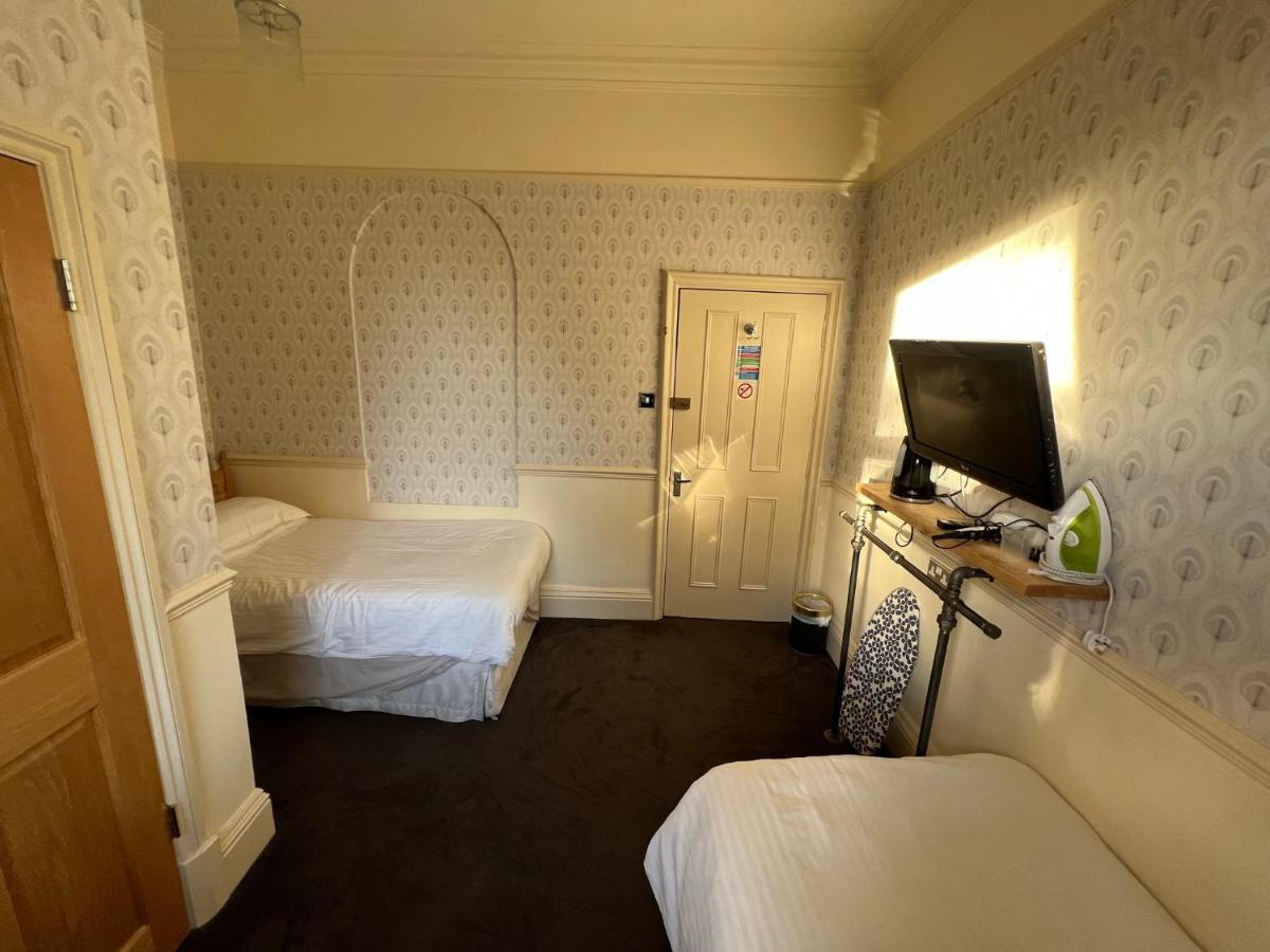 Melton Guest House York Esterno foto